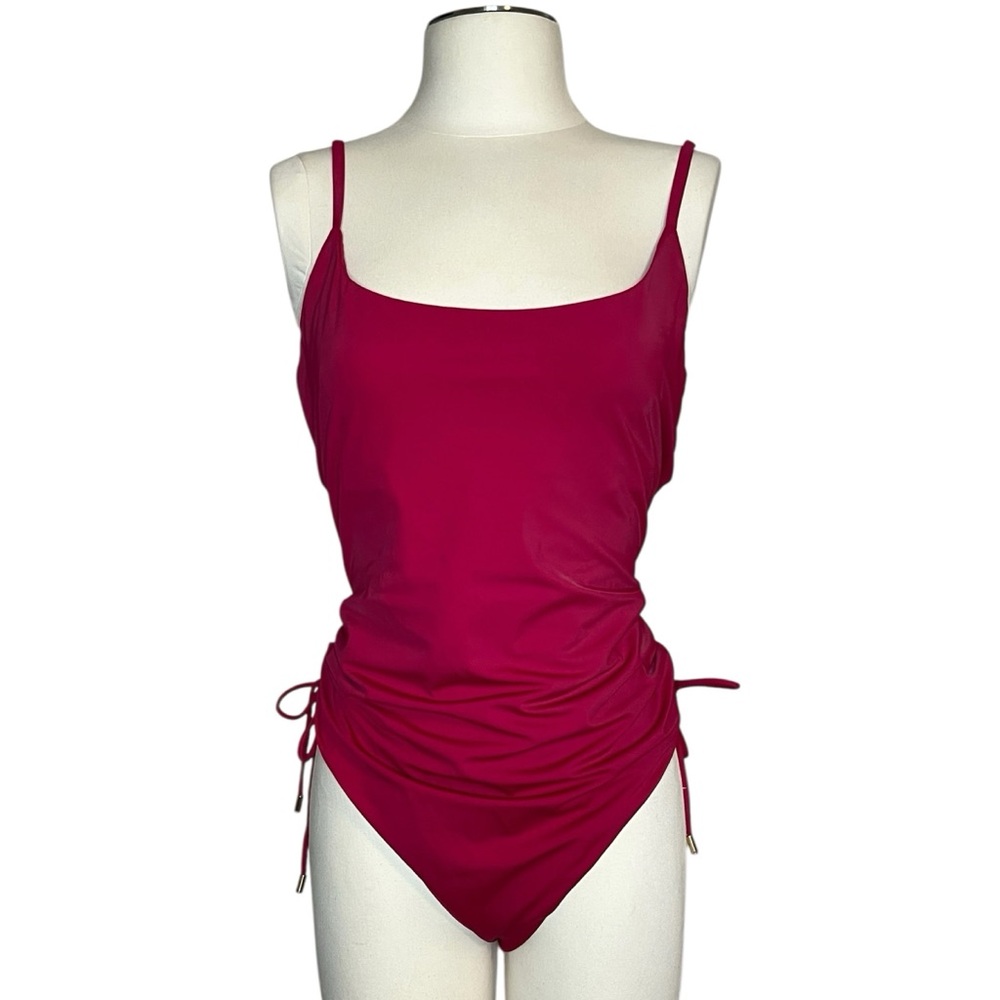 Andie The Waikiki One piece swimsuit magma red size XL